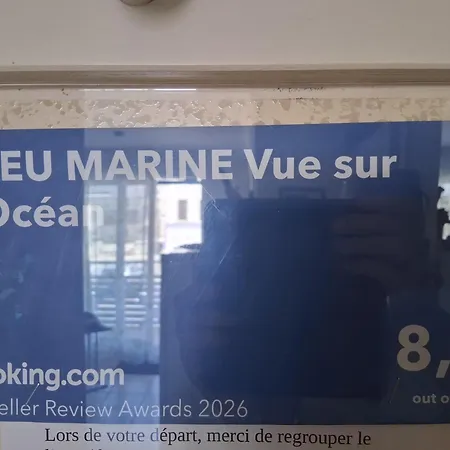 Bleu Marine Vue Sur L'ocean شقة *