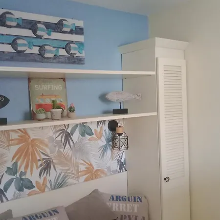 Bleu Marine Vue Sur L'ocean *