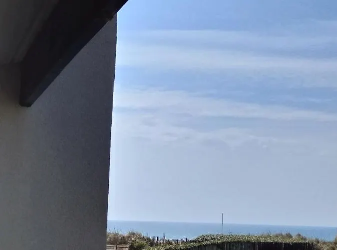 Bleu Marine Vue Sur L'ocean * Lacanau