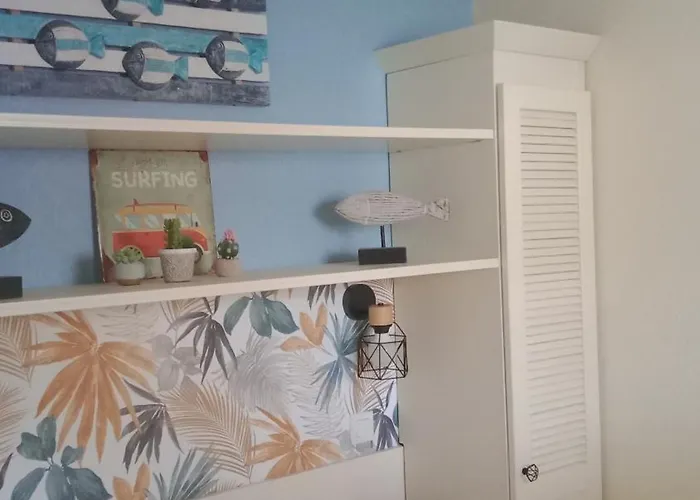 Bleu Marine Vue Sur L'ocean *